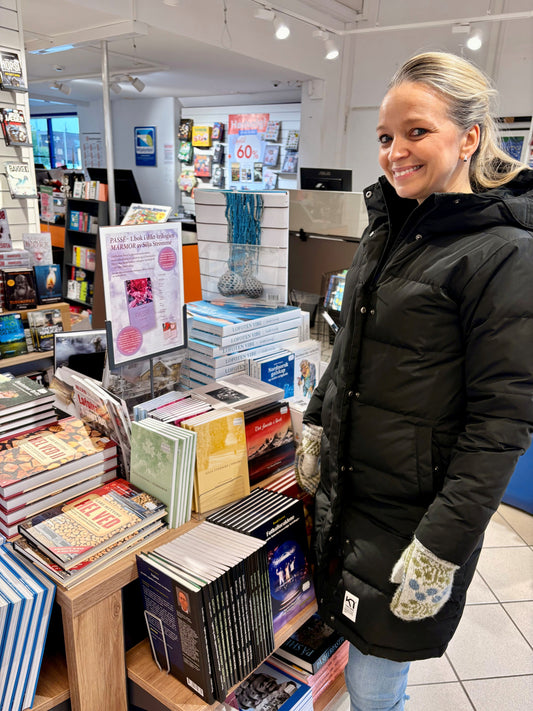 Profet i eget land - mine bøker hos Norli  i Svolvær